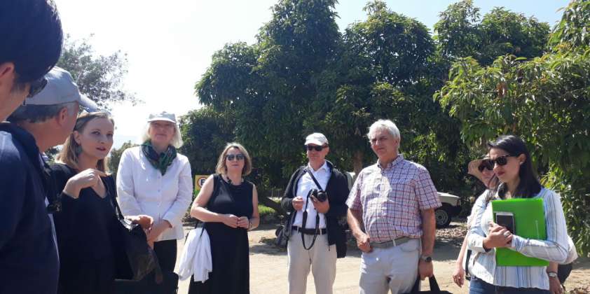 Consorcio alemán del sector agroambiental visitó Llay-Llay